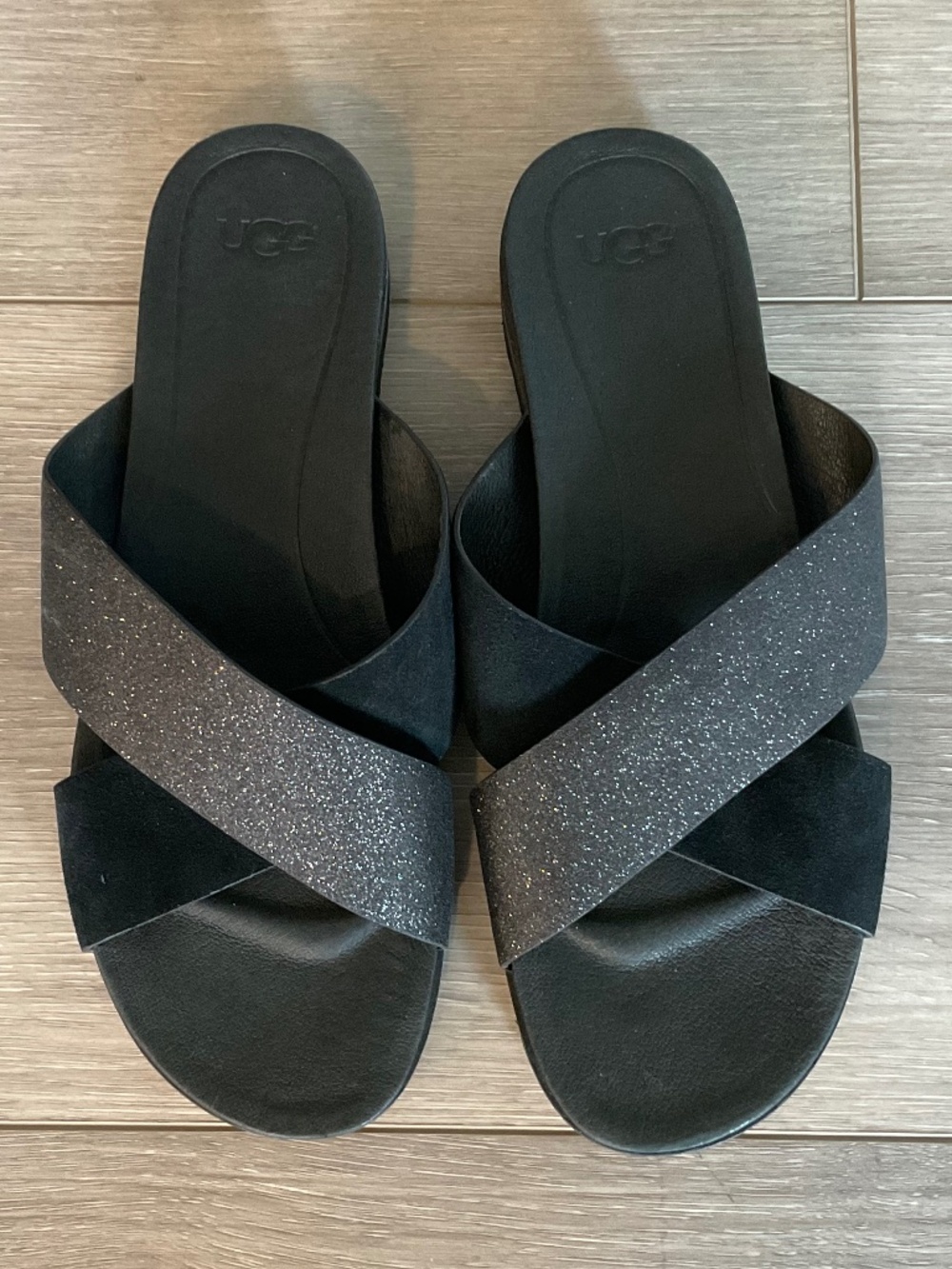UGG Kari Glitter Suede Slide Sandals in Black Size 10 LIKE NEW